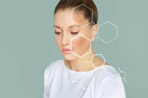 Taches brunes sur la peau : comment les faire disparaître ?